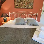 Maison Dans Domaine Rey *