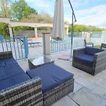 Maison Dans Domaine Rey *