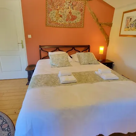 Maison Dans Domaine Rey * Loubersan