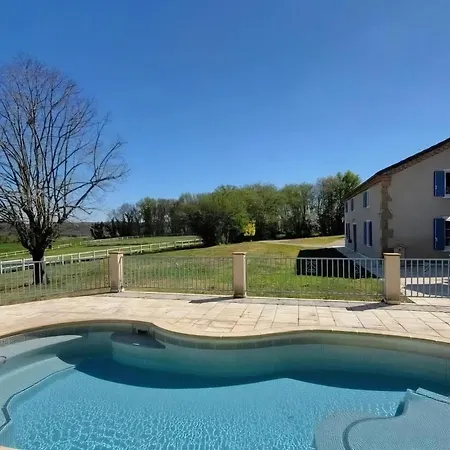 Διαμέρισμα Maison Dans Domaine Rey